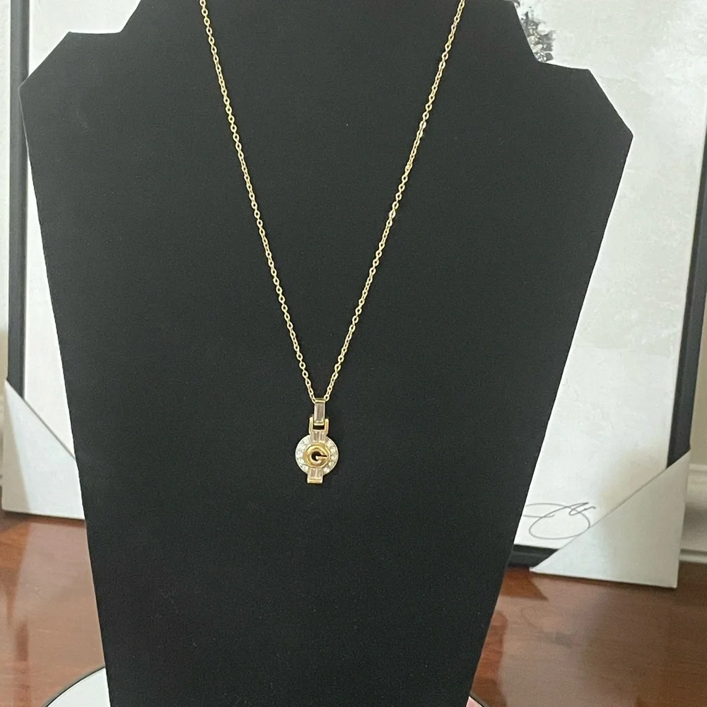 Givenchy NWOT necklace with Crystals - Picture 5 of 13